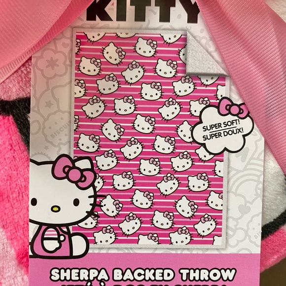 🌸 HELLO KITTY 🌸 Sherpa backed throw. 50”x70” - Picture 2 of 2